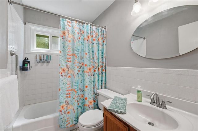 9908 Harrison Street, Kansas City, MO 64131