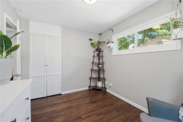 9908 Harrison Street, Kansas City, MO 64131