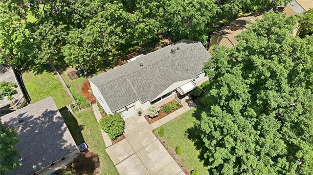 9908 Harrison Street, Kansas City, MO 64131