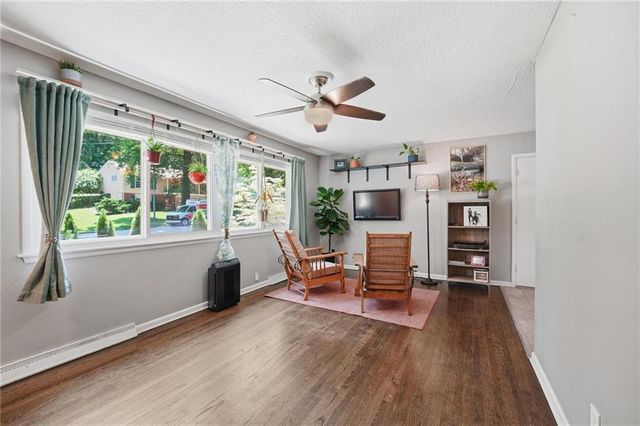 9908 Harrison Street, Kansas City, MO 64131