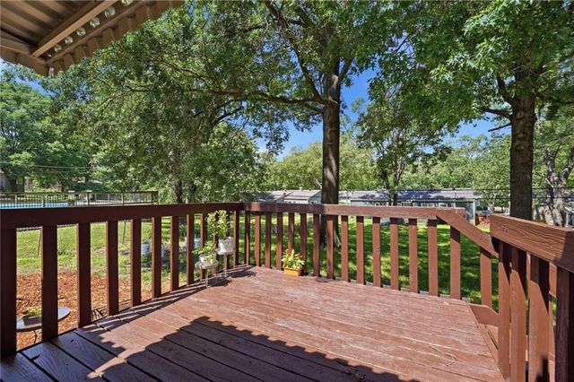 9908 Harrison Street, Kansas City, MO 64131