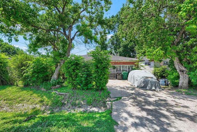 4538 Larkspur Street, Houston, TX 77051