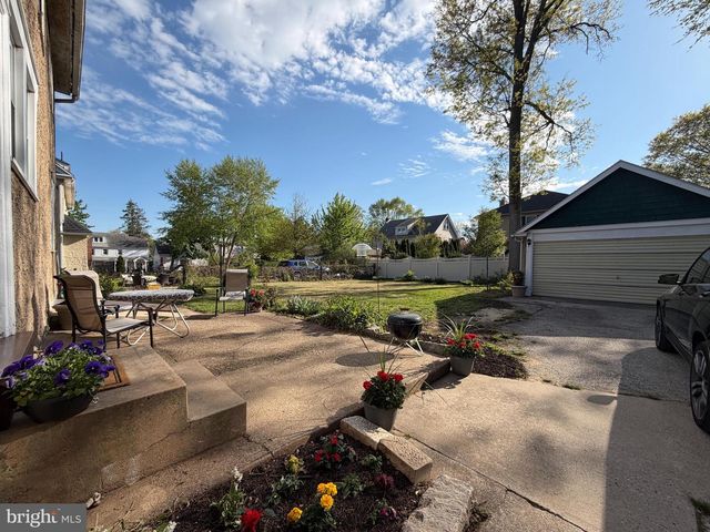 830 DREXEL AVE, Drexel Hill, PA 19026