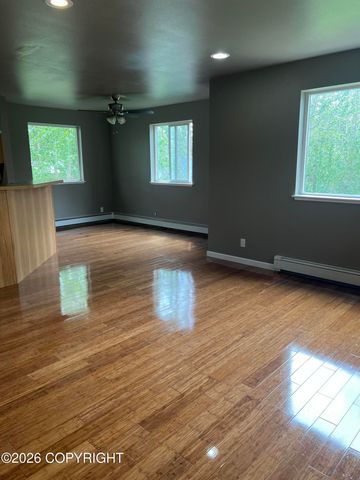 810 N Hilltop Drive, Palmer, AK 99645