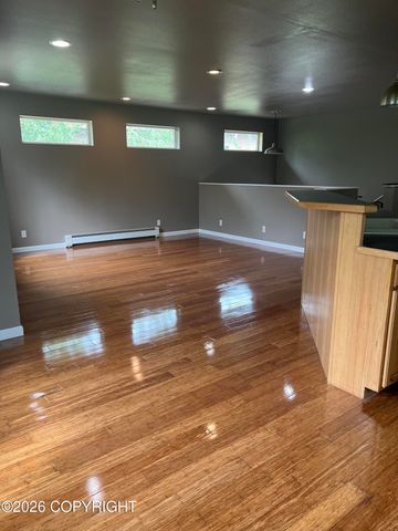 810 N Hilltop Drive, Palmer, AK 99645