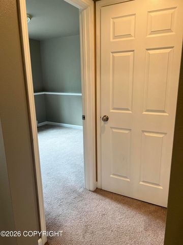 810 N Hilltop Drive, Palmer, AK 99645