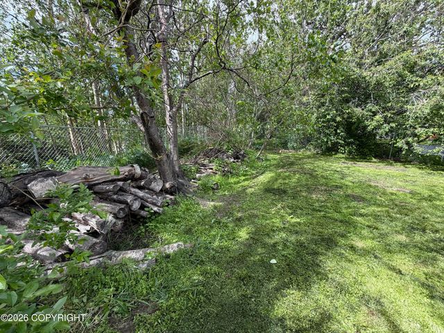 810 N Hilltop Drive, Palmer, AK 99645