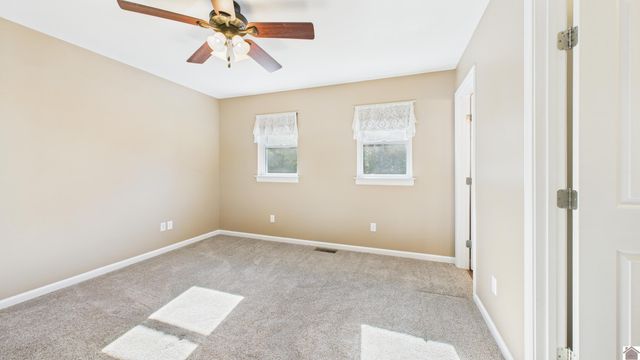 138 DEEPWOOD DRIVE, Murray, KY 42071