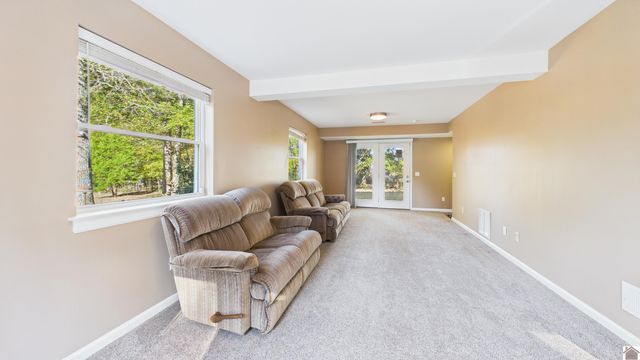 138 DEEPWOOD DRIVE, Murray, KY 42071