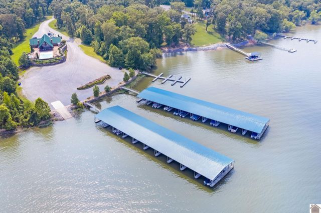 138 DEEPWOOD DRIVE, Murray, KY 42071