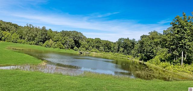 138 DEEPWOOD DRIVE, Murray, KY 42071