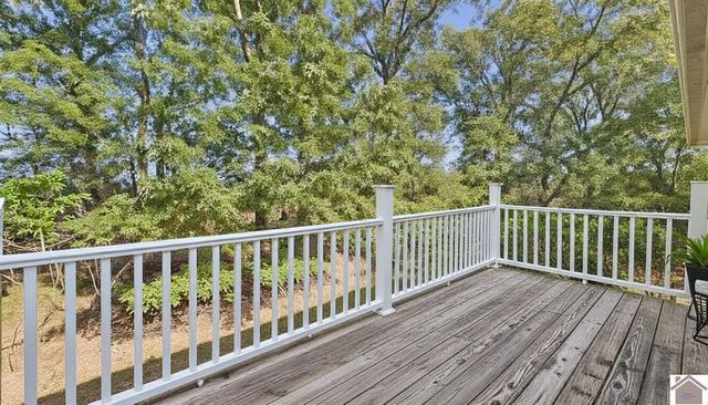 138 DEEPWOOD DRIVE, Murray, KY 42071