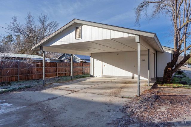1566 S Oakland Ave, Boise, ID 83706