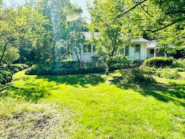 49905 North Avenue, Macomb Twp, MI 48042