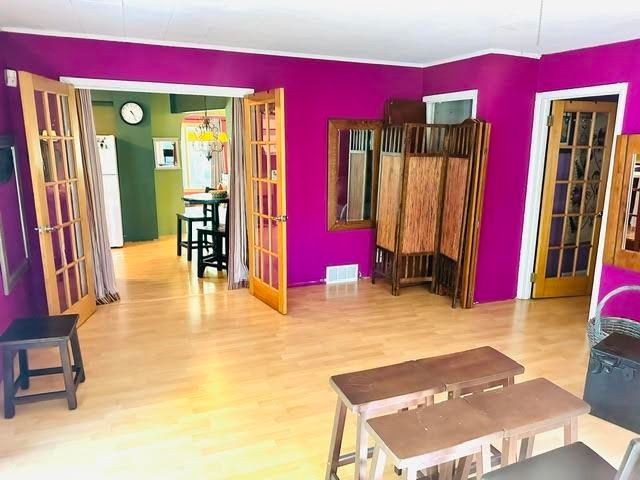 49905 North Avenue, Macomb Twp, MI 48042