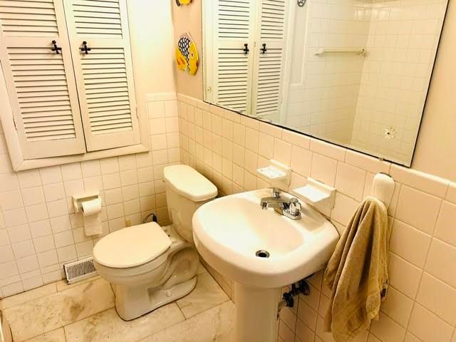 49905 North Avenue, Macomb Twp, MI 48042