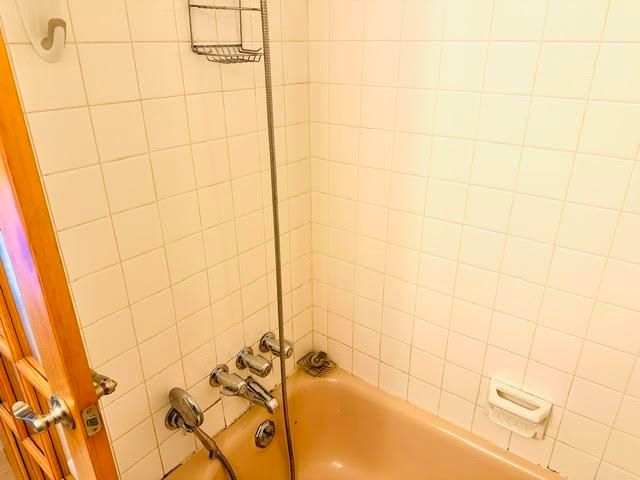 49905 North Avenue, Macomb Twp, MI 48042