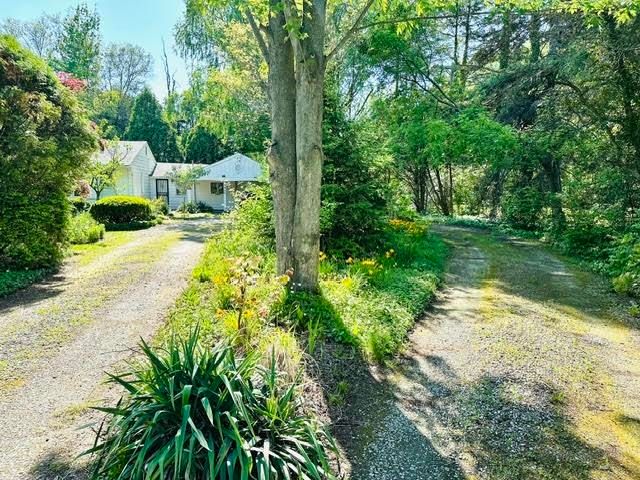 49905 North Avenue, Macomb Twp, MI 48042