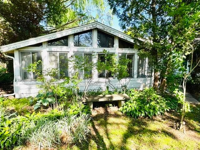 49905 North Avenue, Macomb Twp, MI 48042