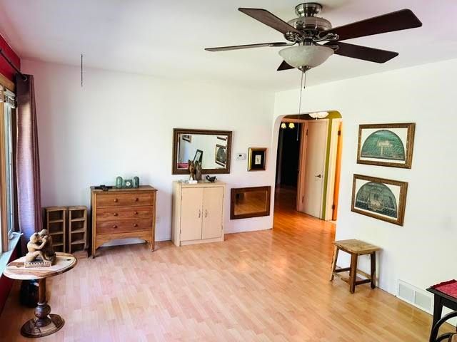 49905 North Avenue, Macomb Twp, MI 48042