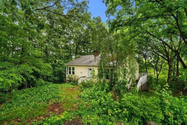 7 Upland Terrace, Natick, MA 01760