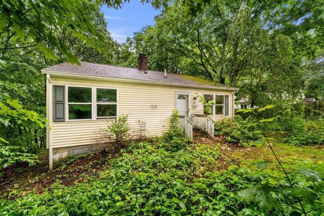 7 Upland Terrace, Natick, MA 01760