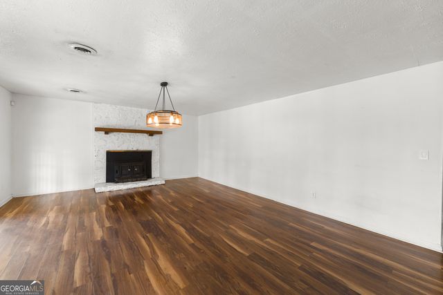 856 Colwell Road, Jackson, GA 30233