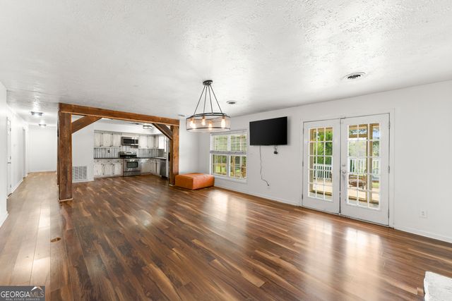 856 Colwell Road, Jackson, GA 30233