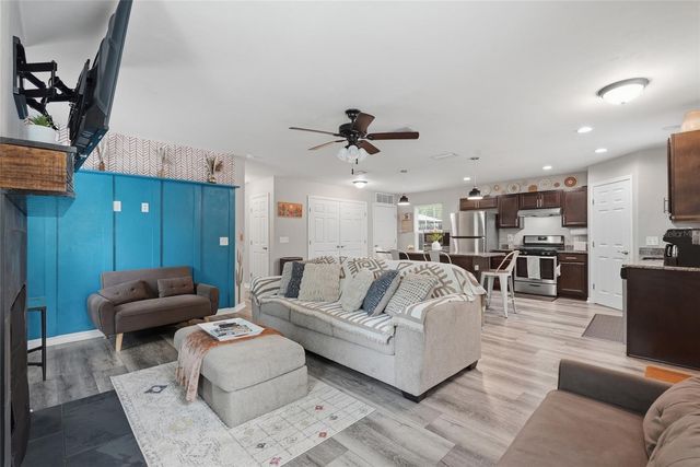 740 NW 8TH STREET, Gainesville, FL 32601