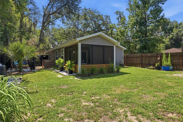 740 NW 8TH STREET, Gainesville, FL 32601