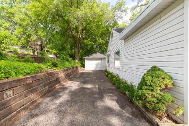516 N Miami Street, Gary, IN 46403