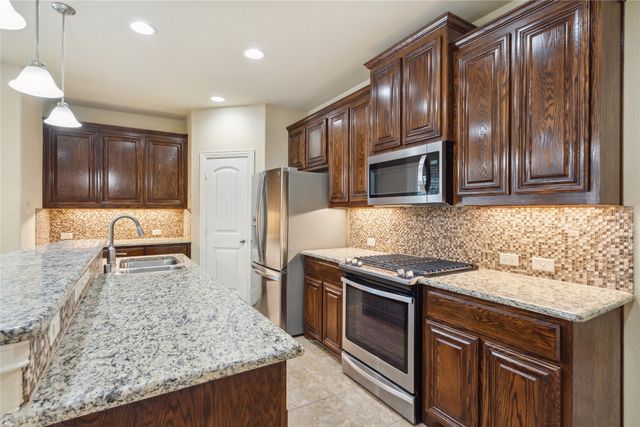 4213 Pecan Bend Lane, Mckinney, TX 75070