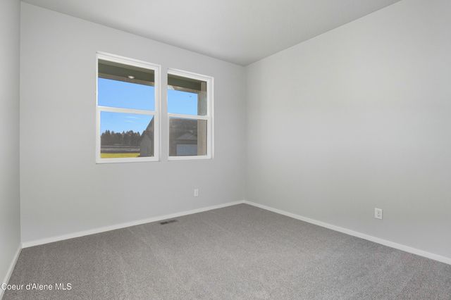 5441 E Aquila Ave, Post Falls, ID 83854