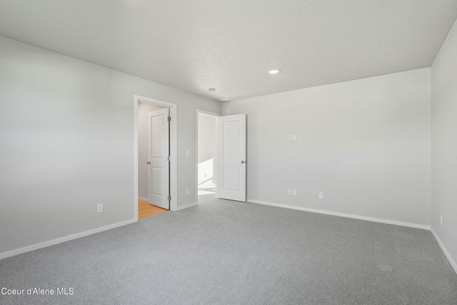 5441 E Aquila Ave, Post Falls, ID 83854