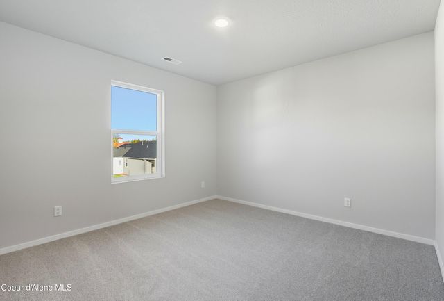 5441 E Aquila Ave, Post Falls, ID 83854