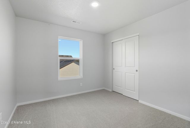 5441 E Aquila Ave, Post Falls, ID 83854