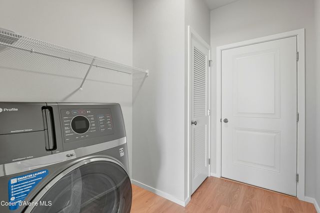 5441 E Aquila Ave, Post Falls, ID 83854