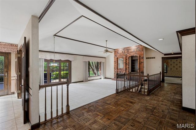 13290 Tall Pine Court, Town And Country, MO 63017