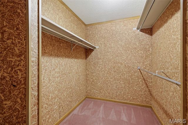 13290 Tall Pine Court, Town And Country, MO 63017