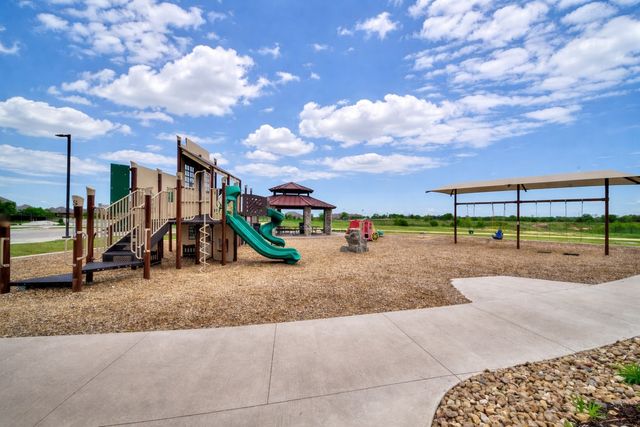 9733 Tinsley Street, Aubrey, TX 76227