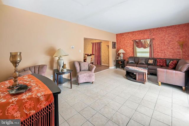 3056 JACKSON RD, Williamstown, NJ 08094
