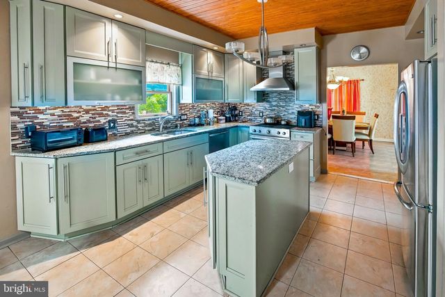 3056 JACKSON RD, Williamstown, NJ 08094