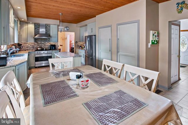 3056 JACKSON RD, Williamstown, NJ 08094