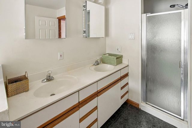 3056 JACKSON RD, Williamstown, NJ 08094