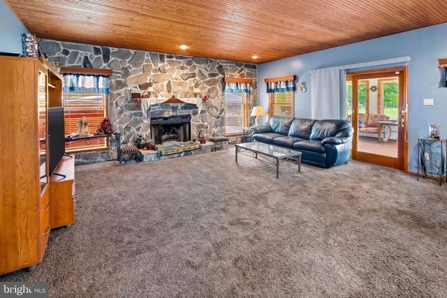 3056 JACKSON RD, Williamstown, NJ 08094