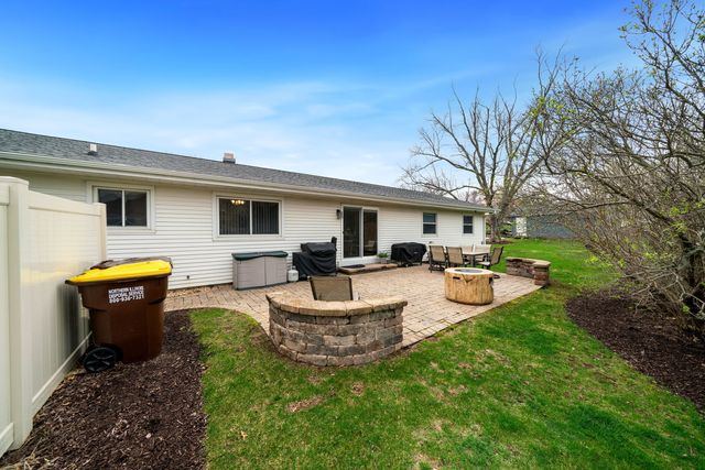 109 N 13th Street, Oregon, IL 61061