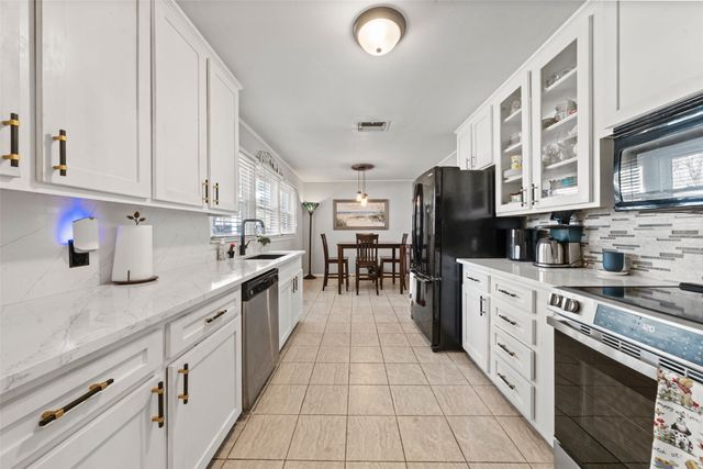 5612 Fairview Drive, Waco, TX 76710