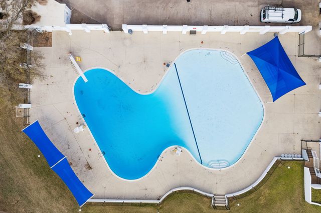 5704 Nutcracker Drive, Granbury, TX 76049