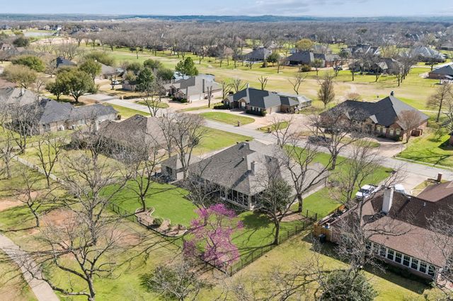 5704 Nutcracker Drive, Granbury, TX 76049