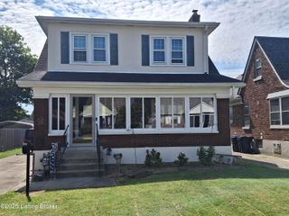 1206 Bourbon Ave, Louisville, KY 40213